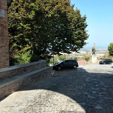 Nelle Favole A Pochi Minuti Da Rimini E Riccione Bed & Breakfast Saludecio